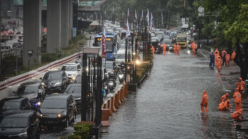 Hujan Deras di Jakarta, 19 Wilayah Ibu Kota Terendam Banjir - Bagian 1