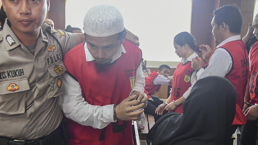 Zul Zivilia Divonis 18 Tahun Penjara - Bagian 3