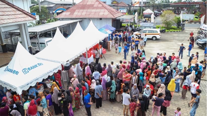BRI Berikan Pengobatan Gratis kepada 500 KK Korban Banjir di Tambun Bekasi - Bagian 4
