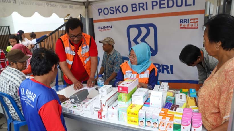 BRI Berikan Pengobatan Gratis kepada 500 KK Korban Banjir di Tambun Bekasi - Bagian 3