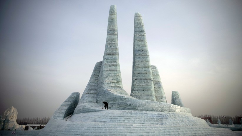 Warna-warni Kemegahan Festival Es Terbesar Dunia di China - Bagian 4
