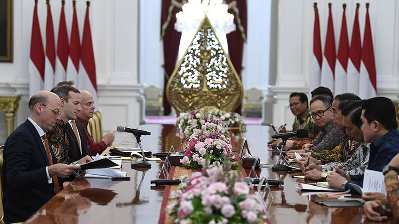 Jokowi Bertemu CEO IDFC Bahas Kerja Sama Investasi Bidang Infrastruktur - Bagian 2