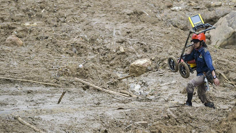 Tim SAR Gunakan Radar Cari Korban Banjir Bandang dan Longsor Sukajaya - Bagian 3