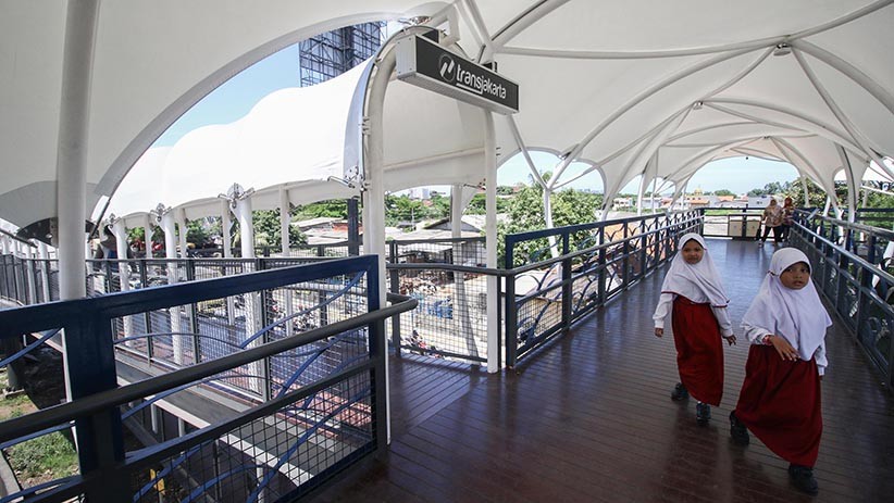 JPO Jembatan Gantung Daan Mogot Instagramable, Dilengkapi Lift dan CCTV - Bagian 1