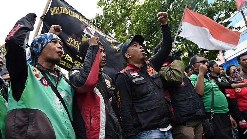 Ribuan Pengemudi Ojek Online Tuntut Pemerintah Evaluasi Tarif - Bagian 2