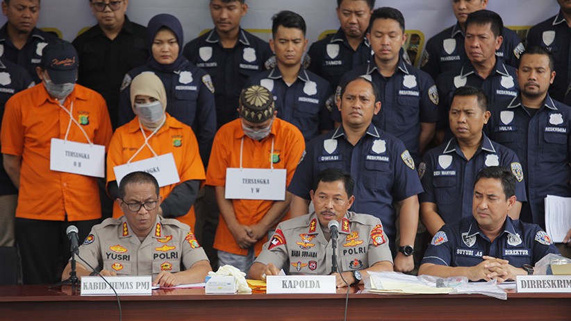 Polisi Ungkap Kasus Klinik Stem Cell Ilegal di Kemang - Bagian 1