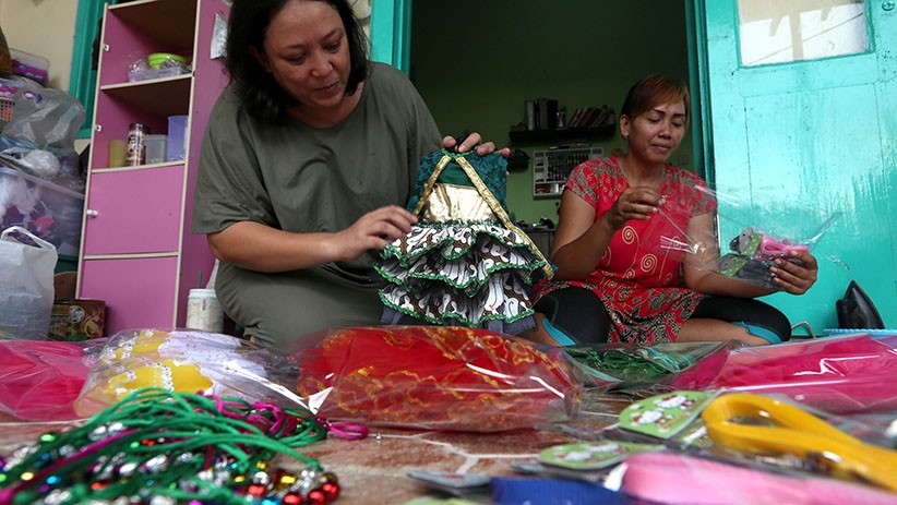 Penampilan Lucu Kucing-Kucing Pakai Baju Imlek - Bagian 4