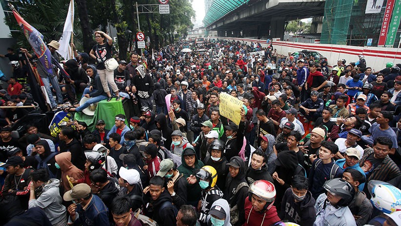Ratusan Warga Tanjung Priok Tuntut Yasonna Laoly Minta Maaf - Bagian 2