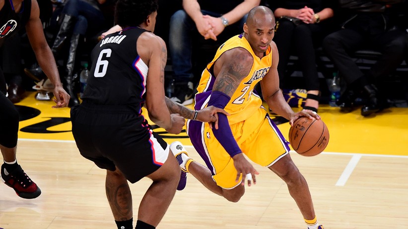 Potret Kobe Bryant, Pebasket Legendaris NBA saat Berseragam LA Lakers - Bagian 3