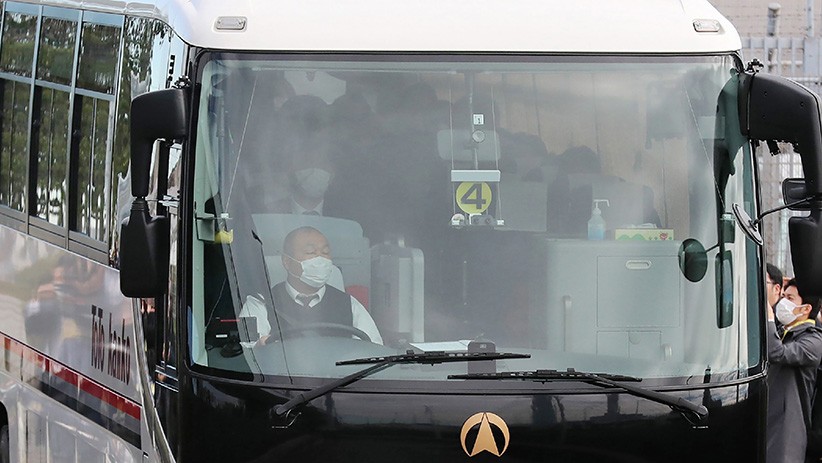 Foto-Foto Pemerintah Jepang Evakuasi Ratusan Warga dari Wuhan - Bagian 3