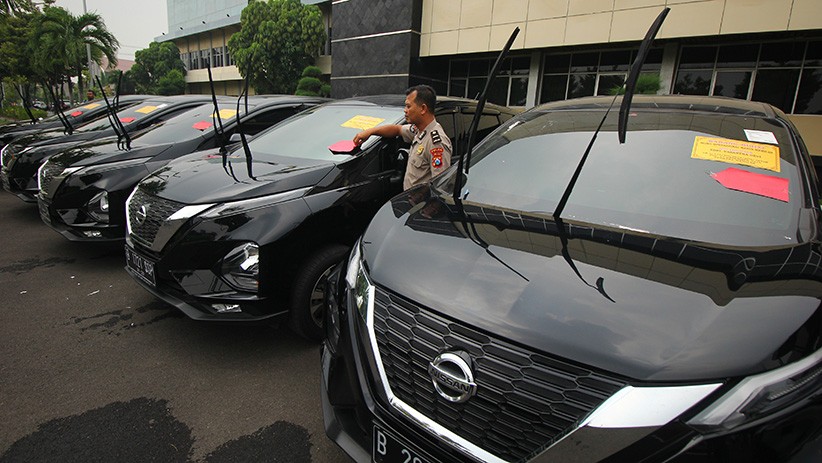 Deretan Barang Bukti Uang dan Mobil Kasus Investasi Bodong MeMiles - Bagian 2