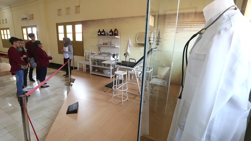 Melihat Koleksi Museum Dr Soetomo di Surabaya - Bagian 3