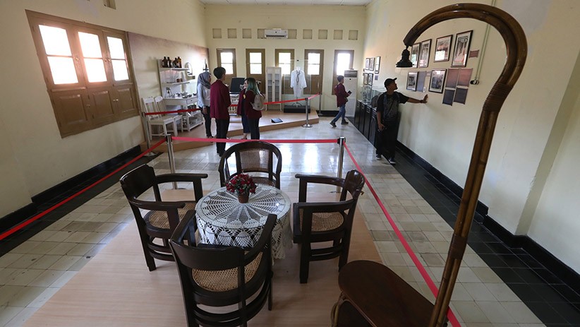 Melihat Koleksi Museum Dr Soetomo di Surabaya - Bagian 2