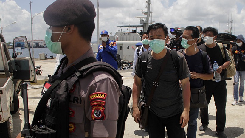 TNI AL dan Polisi Temukan 6 Warga China Terdampar di Perairan Rote Ndao - Bagian 2