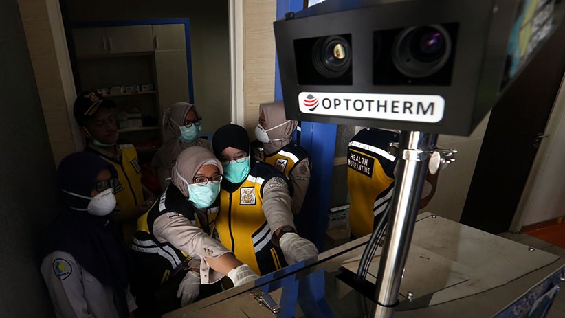 Cegah Virus Korona, KKP Surabaya Cek Kesehatan Penumpang dari China - Bagian 4