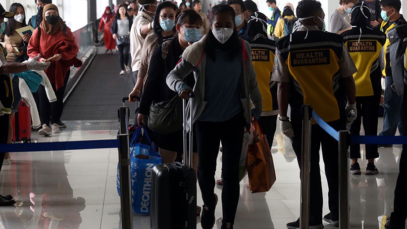 Cegah Virus Korona, KKP Surabaya Cek Kesehatan Penumpang dari China - Bagian 3