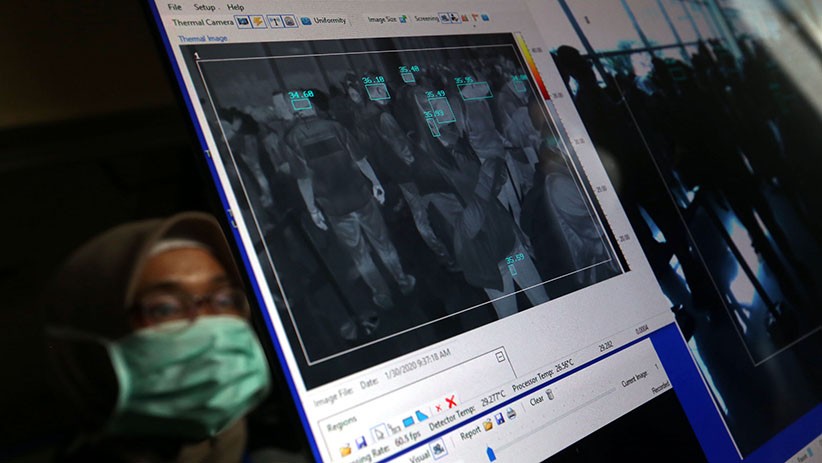 Cegah Virus Korona, KKP Surabaya Cek Kesehatan Penumpang dari China - Bagian 1