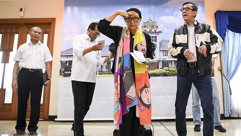 Cegah Virus Korona, Pemerintah Larang Pendatang dari China Masuk Indonesia - Bagian 2