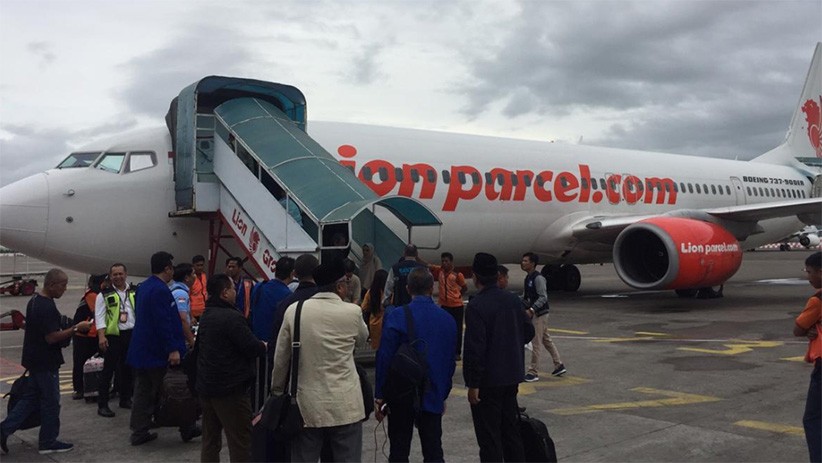 Zulkifli Hasan Sewa Pesawat Kawal 392 Voters Menuju Kongres PAN ke-V - Bagian 3