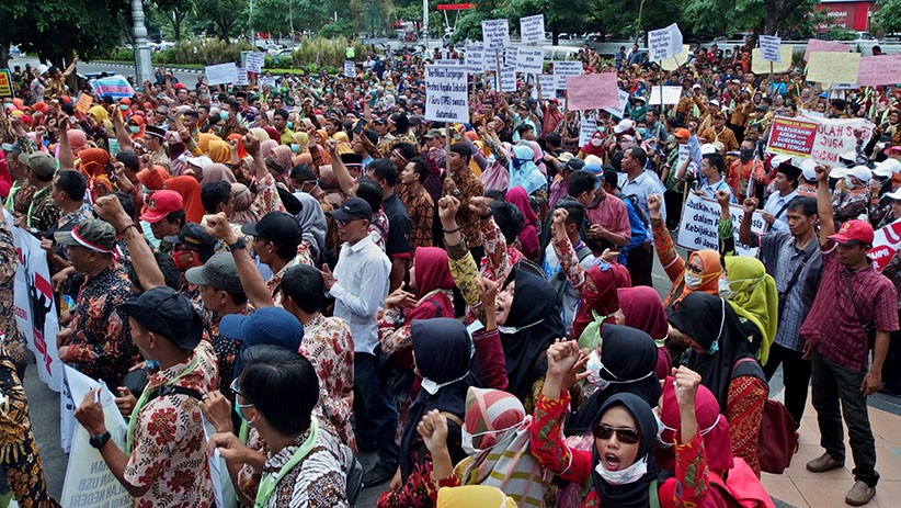 Ratusan Guru SMA Swasta Jawa Tengah Tuntut Pemberian Insentif - Bagian 3