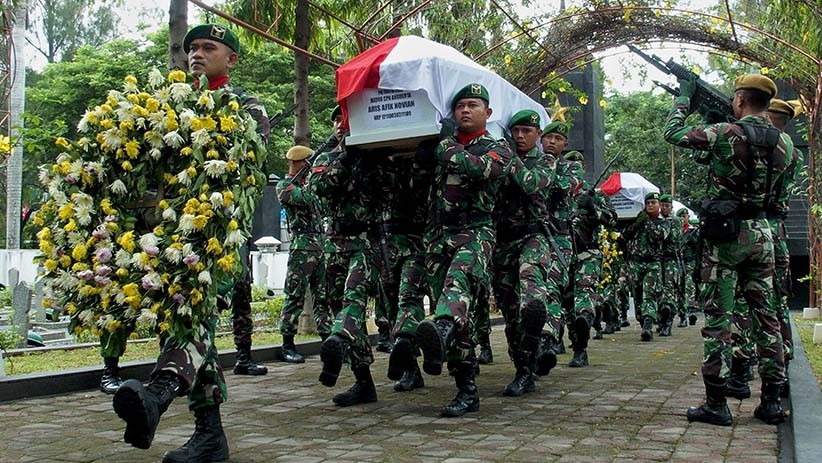 Kecelakaan Helikopter Mi-17, Empat Prajurit TNI Dimakamkan di TMP Giri Tunggal - Bagian 1