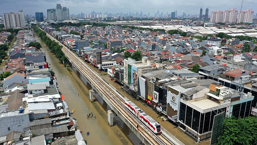Penampakan dari Udara Banjir Kelapa Gading, Aktivitas Warga Lumpuh - Bagian 2