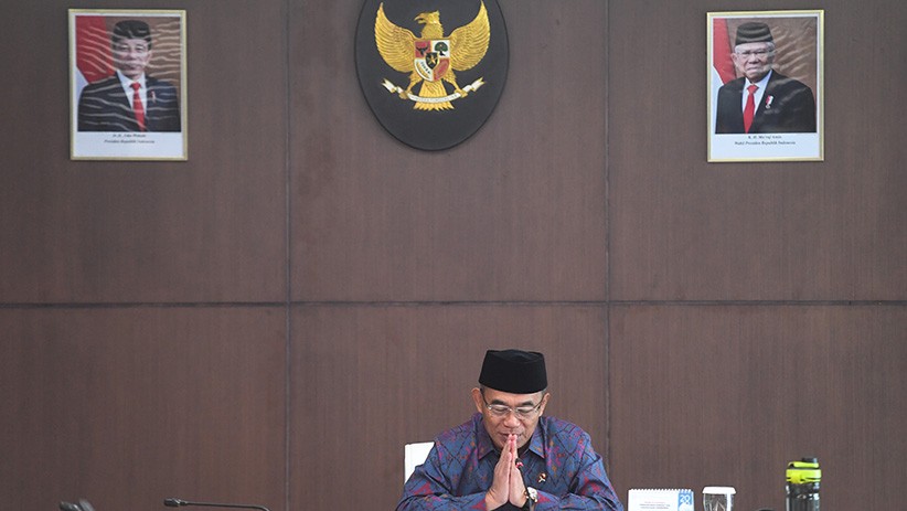 Menko PMK Pimpin Rapat Pemulangan WNI ABK Kapal Pesiar World Dream - Bagian 2