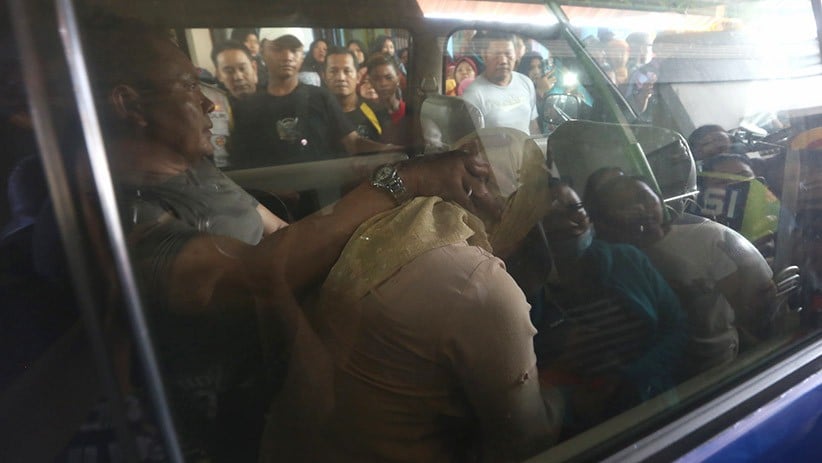 Diduga Penculik Anak, Perempuan Paruh Baya Diamankan Aparat Polsek Wonokromo - Bagian 1