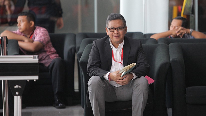 KPK Periksa Hasto Kristiyanto Terkait Kasus Suap Wahyu Setiawan - Bagian 3