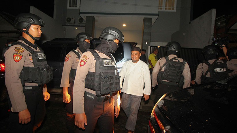 KPK Cari Mantan Sekretaris MA Nurhadi di Rumah Adik Ipar - Bagian 1