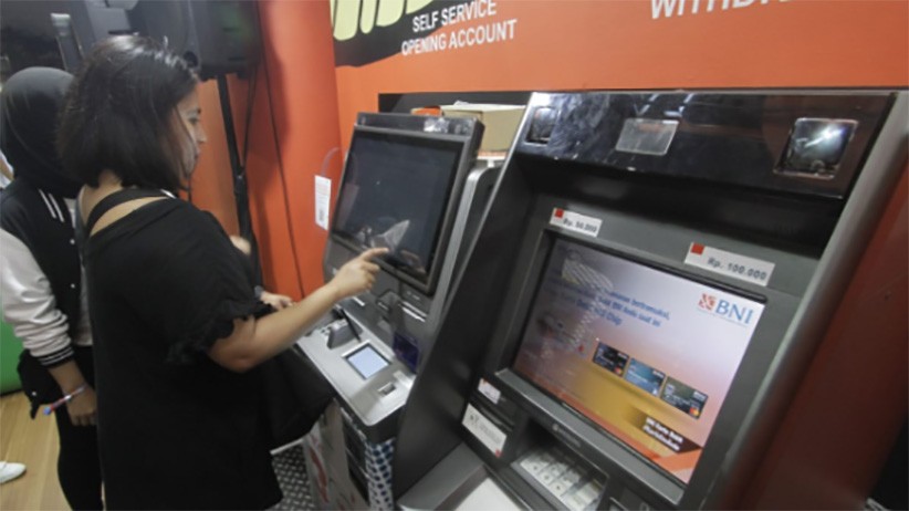 Pengunjung BNI Java Jazz Festival 2020 Buka Rekening Melalui BNI Sonic - Bagian 1