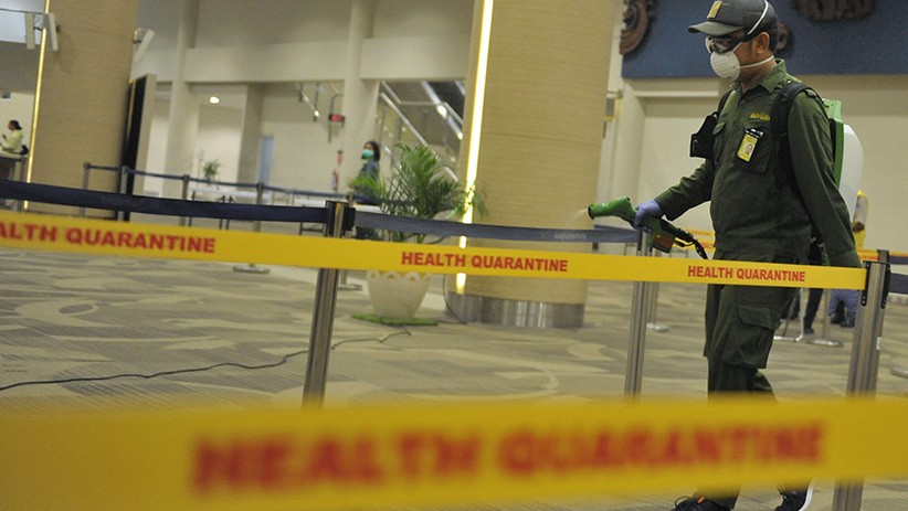 Bandara Ngurah Rai Bali Disemprot Cairan Disinfektan untuk Cegah Virus Korona - Bagian 3