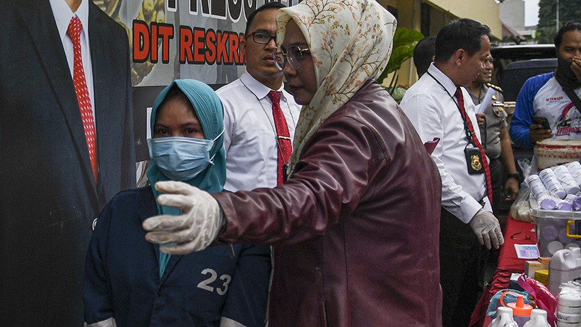 Polda Sumatera Selatan Amankan 3.428 Buah Kosmetik Ilegal - Bagian 3