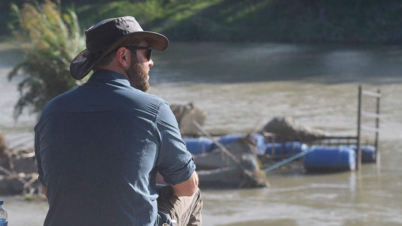 Ahli Satwa Liar Asal Amerika Serikat Berupaya Selamatkan Buaya Berkalung Ban - Bagian 2