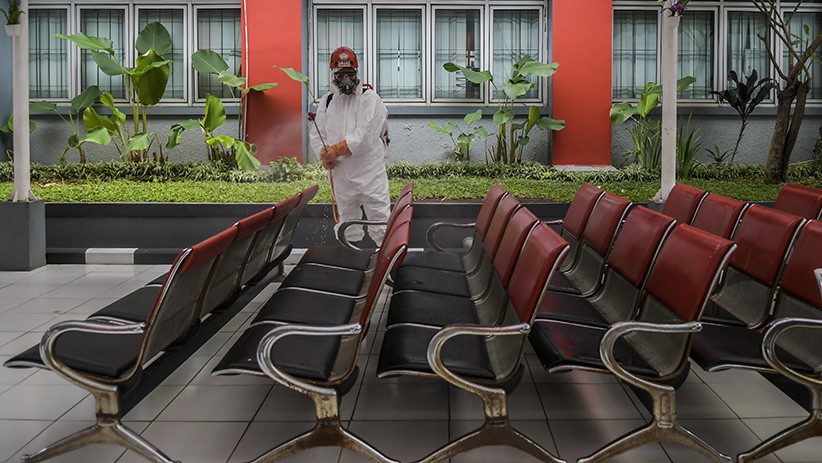 Lapas Cipinang Disemprot Cairan Disinfektan - Bagian 3