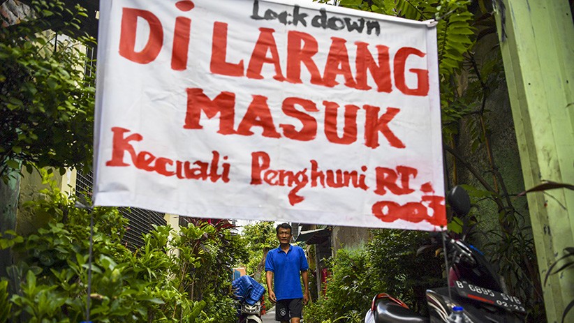 Potret Karantina Wilayah Jakarta oleh Warga Secara Mandiri - Bagian 2