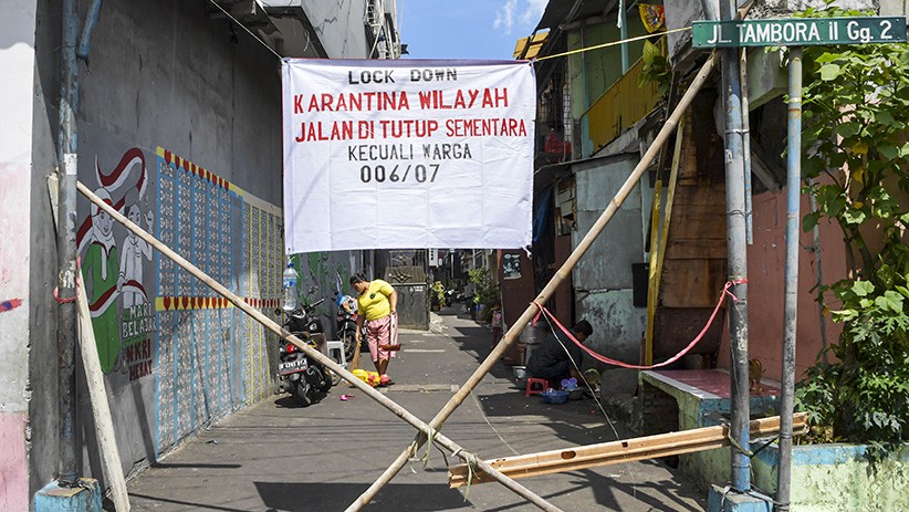 Potret Karantina Wilayah Jakarta oleh Warga Secara Mandiri - Bagian 3