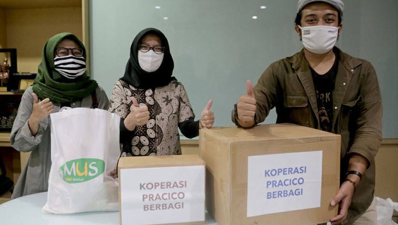 Koperasi Pracico Bantu Masyarakat Terdampak Covid-19 - Bagian 3