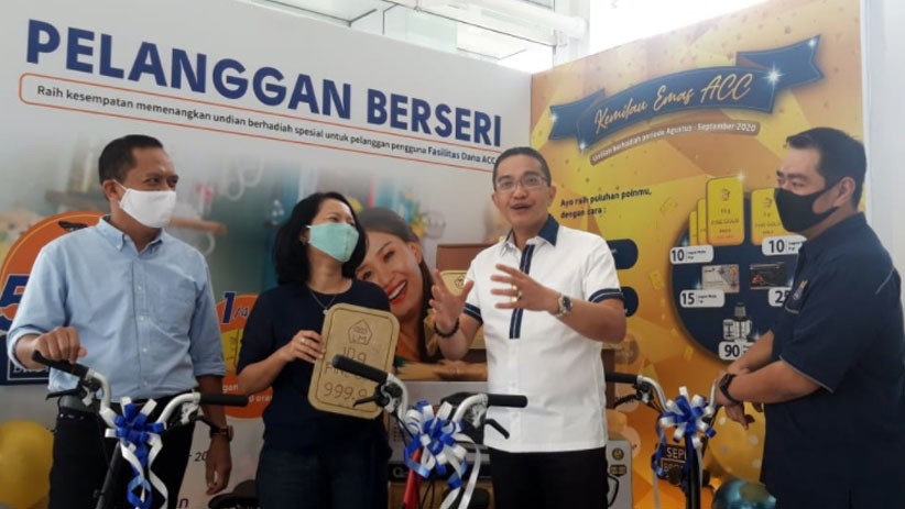 Sambut Hari Pelanggan Nasional, ACC Bagikan 20 Sepeda Brompton dan 1 Kg Emas - Bagian 1