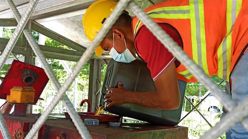 Bantu Korban Bencana di NTT dan Jatim, XL Axiata Bebaskan Layanan Telepon-SMS - Bagian 3