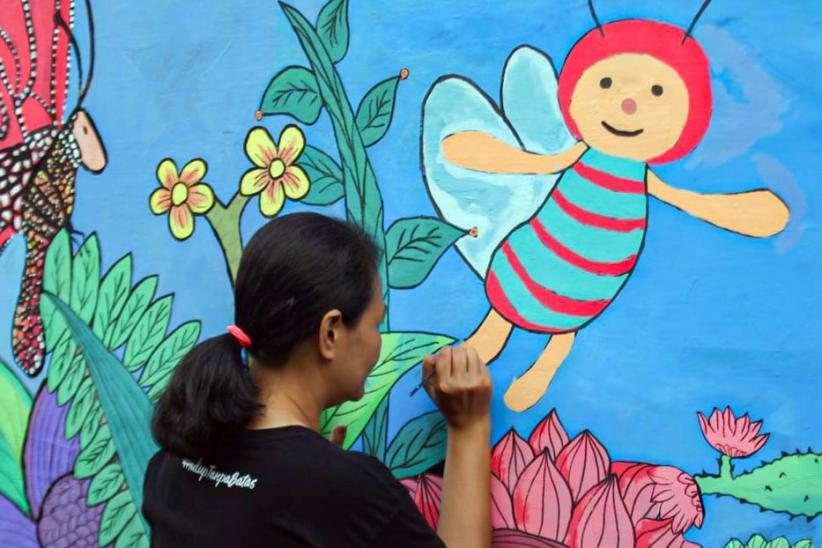 Keluarga Winy Sambut HUT RI dengan Membuat Mural Keberagaman Budaya - Bagian 4