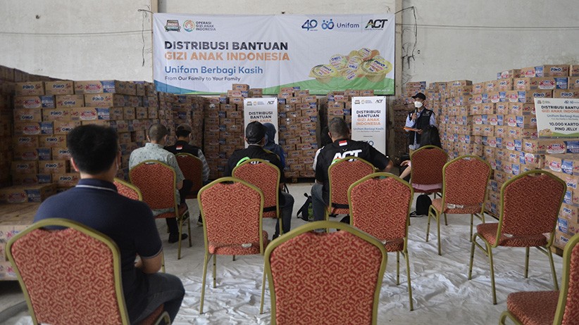 Unifam Gandeng ACT Distribusikan Bantuan Gizi Anak Indonesia - Bagian 4