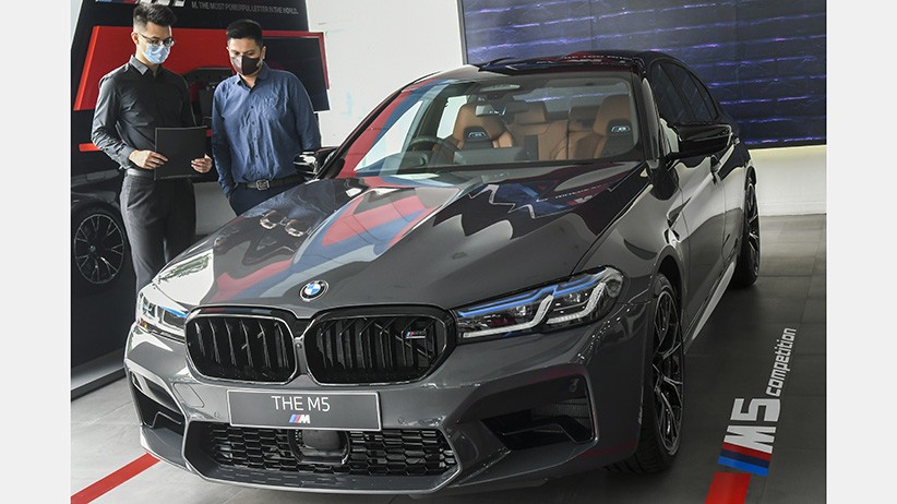 Tampilan BMW M5 Competition Terbaru, Memiliki Mesin Paling Kuat dalam Sejarah - Bagian 1